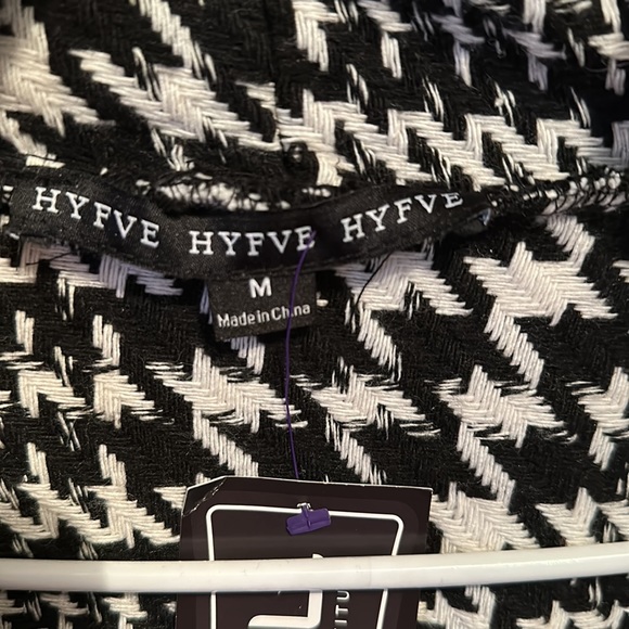 Black and white houndstooth jacket - Picture 4 of 7